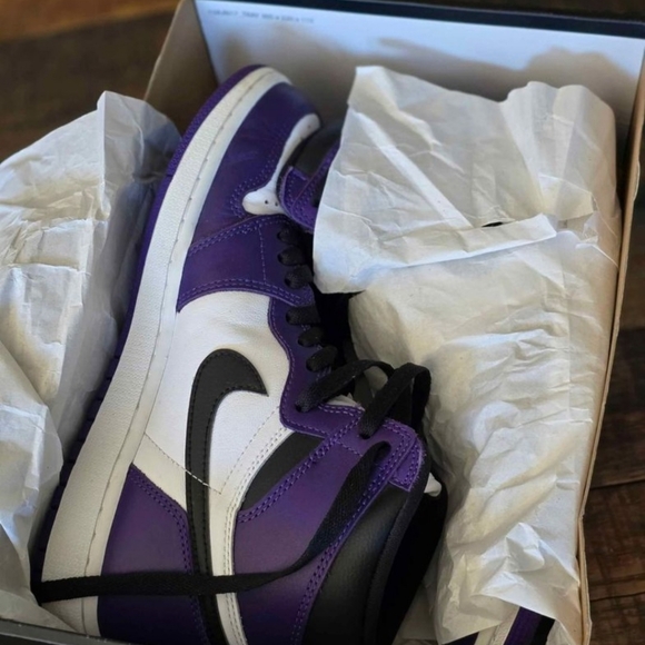 Nike AIR Jordan 1 Retro High - Purp/Whi/Blk - Picture 6 of 8